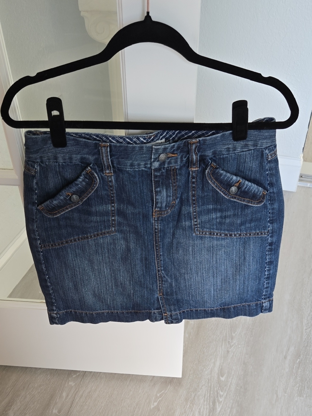 Tommy Hilfiger Dark Blue Denim Mini Skirt